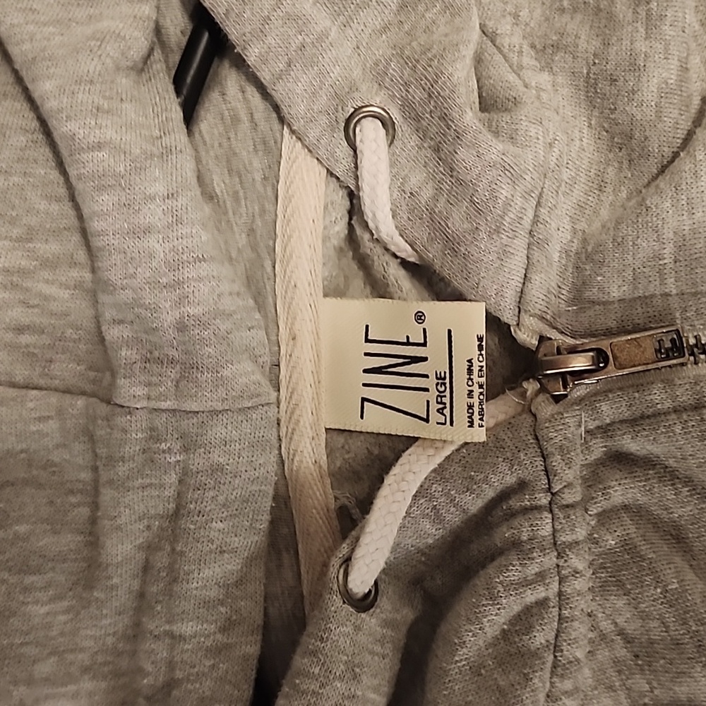 Hoodies - Picture 5 of 6